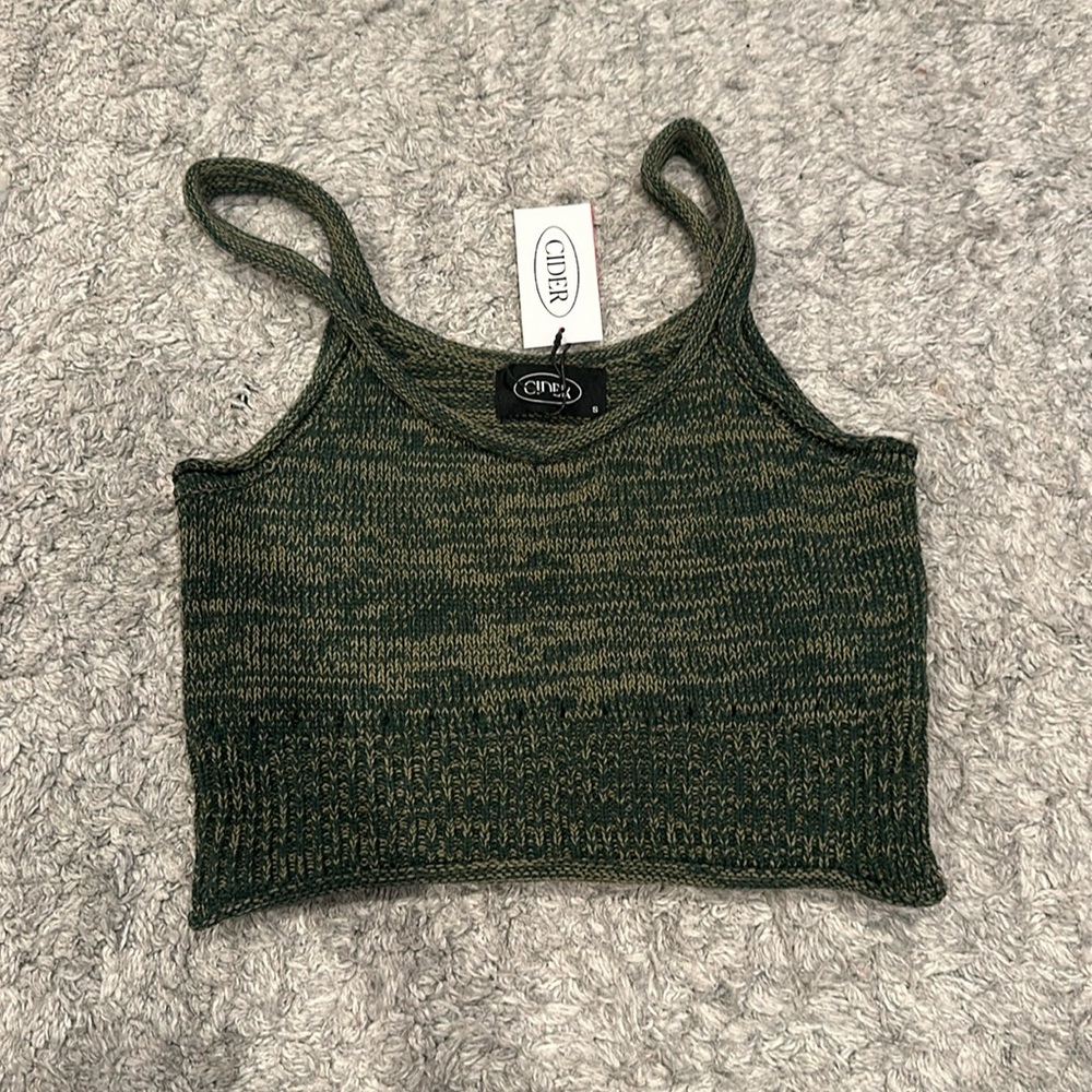 Very cute green crop top with knit material from Cider